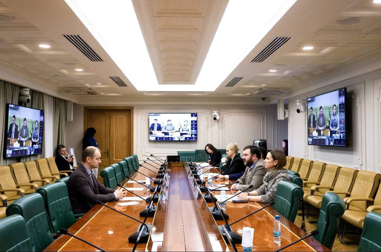 Комитет Совета Федерации по экономической политике провел совещание по вопросам привлечения инвестиций в туристскую отрасль субъектов РФ и развития особых экономических зон туристско-рекреационного типа